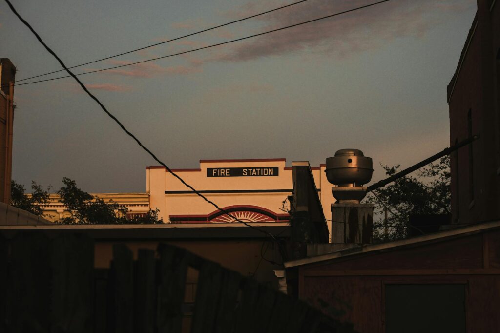 An imposing government central bank building, representing traditional financial institutions and monetary policy.